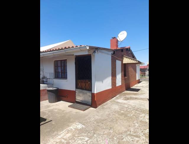 2 BEDROOM HOUSE FOR SALE IN PIETERMARITZBURG CENTRAL